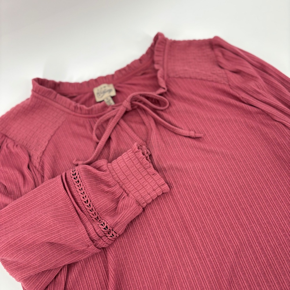 Como Vintage XL Berry Red Ribbed Crochet Trim‎ Smocked Peasant Blouse